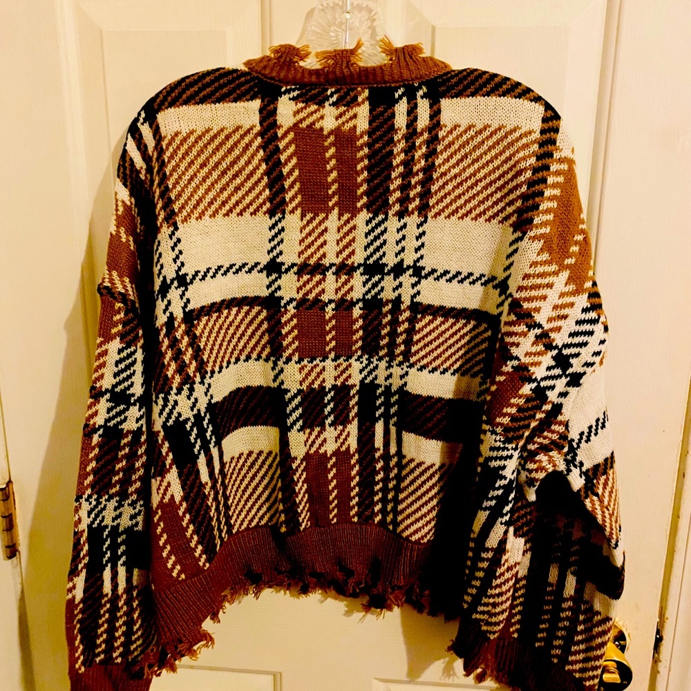 Sweater - Picture 2 of 2